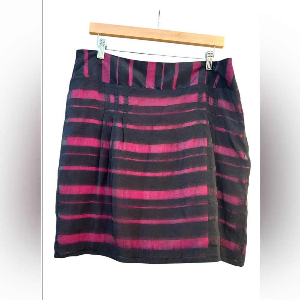 Apostrophe Women's Size 12 Black & Pink A-Line Skirt Semi Sheer Black Overlay - Picture 2 of 13